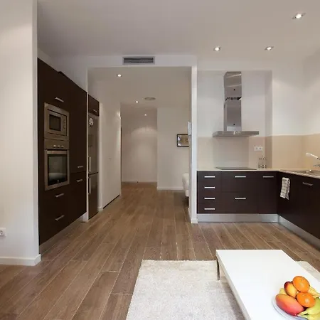 Apartment Med Ramblas *