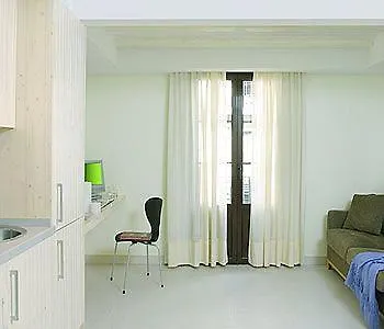 Med Ramblas Apartment *